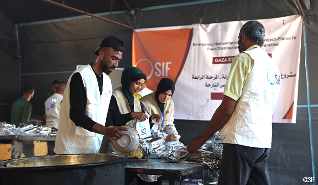 Gaza : des repas chauds pour les déplacés 